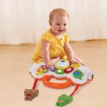 مشخصات٬ قیمت و خرید واکر و میز بازی آموزشی موزیکال چندکاره کودک وی تک vtech کد ۱۵۶۶۰۳ | سیسمونی ارمغان کیدز